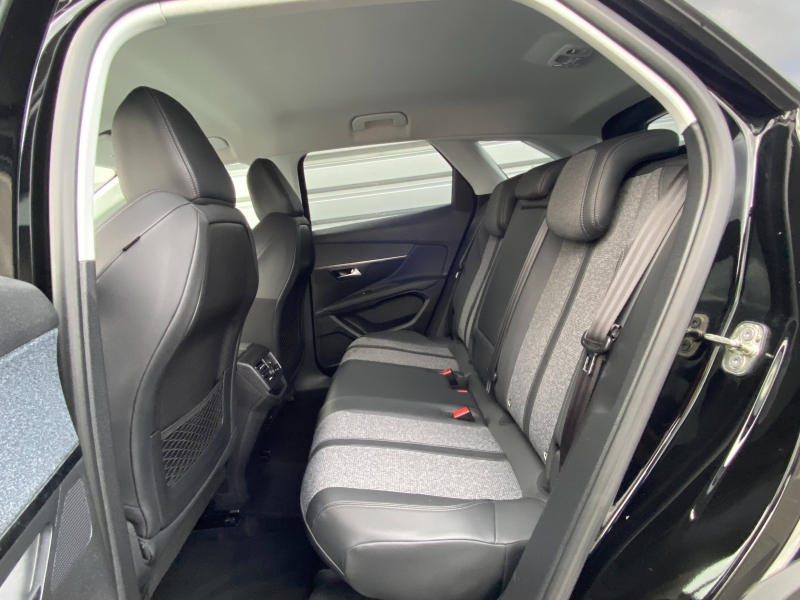 PEUGEOT 3008 1.2 PureTech 130ch E6.c Allure S&S
