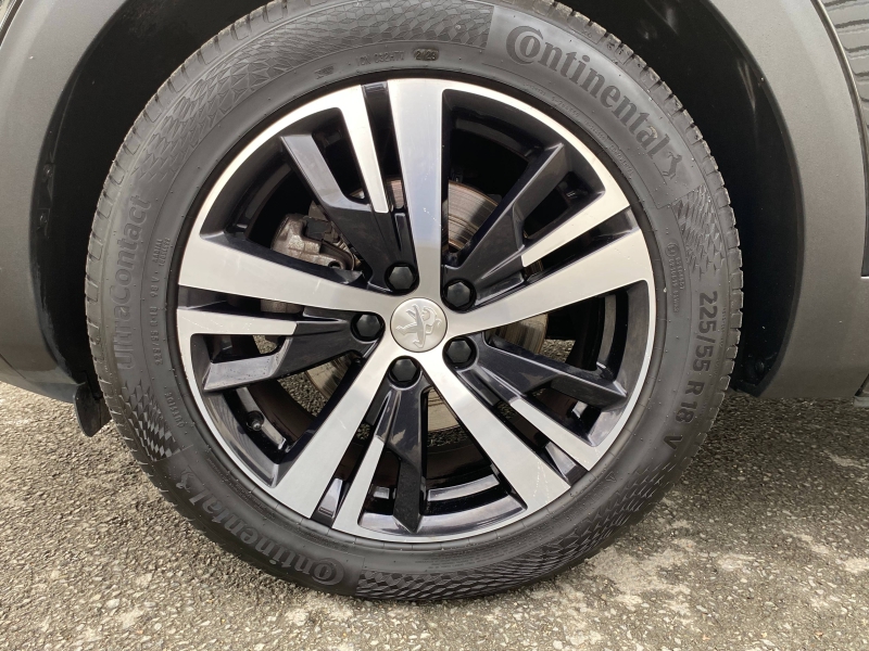 PEUGEOT 3008 1.2 PureTech 130ch E6.c Allure S&S