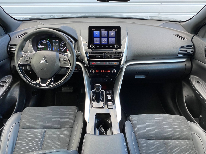 MITSUBISHI Eclipse Cross 2.4 MIVEC PHEV 188ch Business 4WD