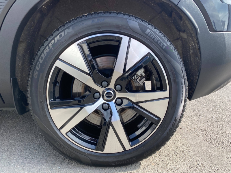 VOLVO XC40 P8 AWD 408ch R-Design EDT