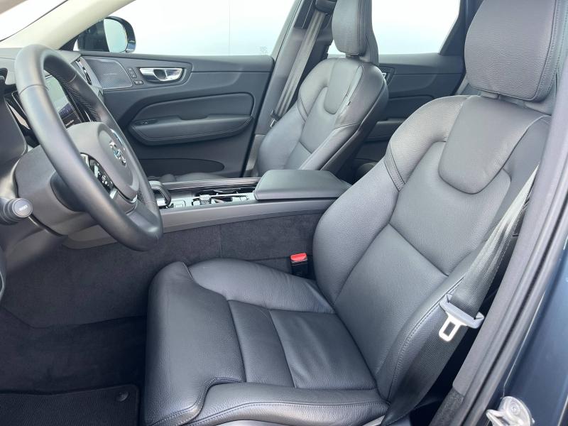 VOLVO XC60 T6 AWD 253 + 145ch Utimate Style Dark Geartronic