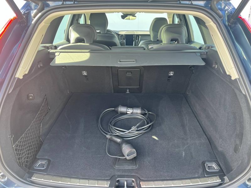 VOLVO XC60 T6 AWD 253 + 145ch Utimate Style Dark Geartronic