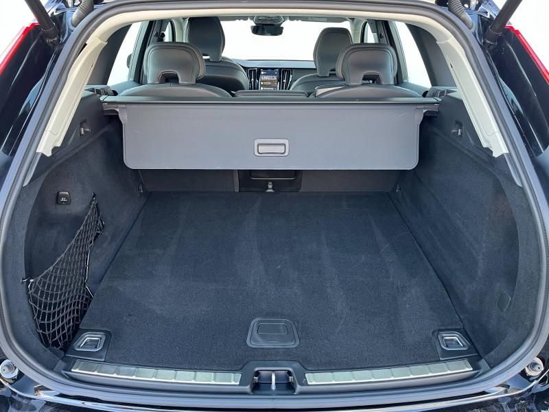 VOLVO XC60 T6 AWD 253 + 145ch  Plus Style Dark Geartronic