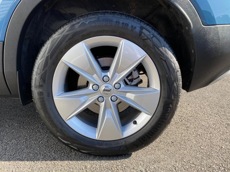 VOLVO XC40 B3 163ch Plus DCT 7