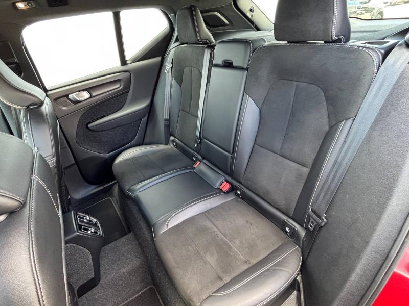 VOLVO XC40 T2 129ch R-Design