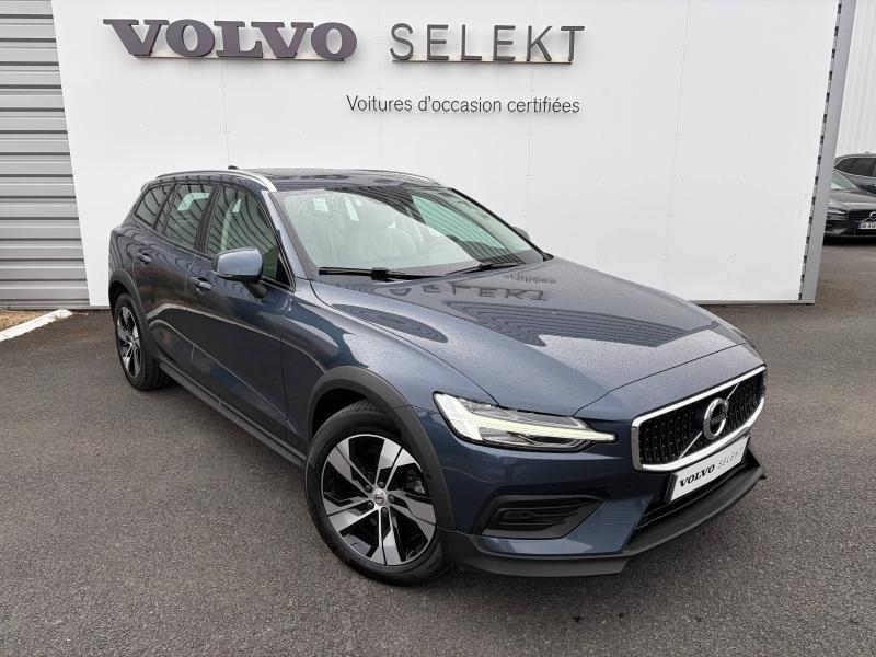 VOLVO V60 Cross Country B4 AWD 197ch Pro Geartronic