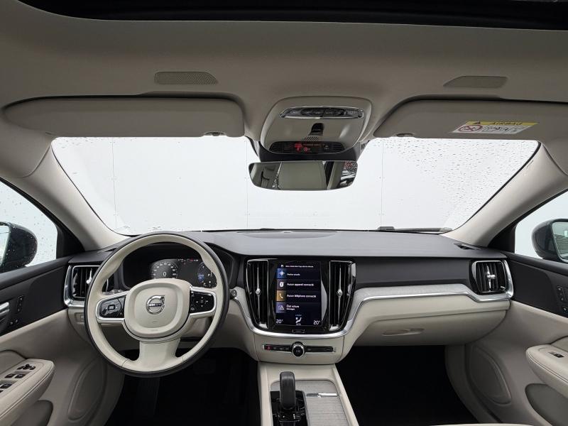VOLVO V60 Cross Country B4 AWD 197ch Pro Geartronic