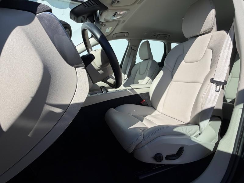 VOLVO XC60 B4 AdBlue 197ch Plus Style Chrome Geartronic