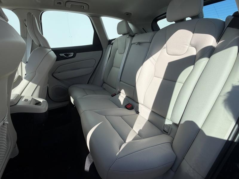 VOLVO XC60 B4 AdBlue 197ch Plus Style Chrome Geartronic