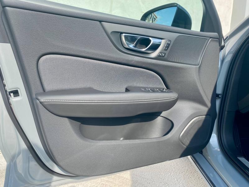 VOLVO V60 T6 AWD 253+145ch Plus Style Dark Geartronic 8