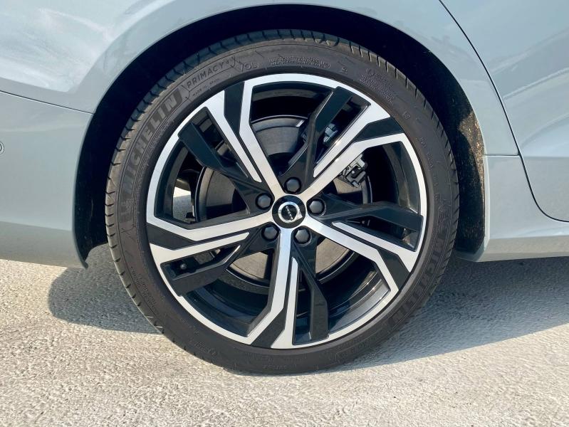 VOLVO V60 T6 AWD 253+145ch Plus Style Dark Geartronic 8