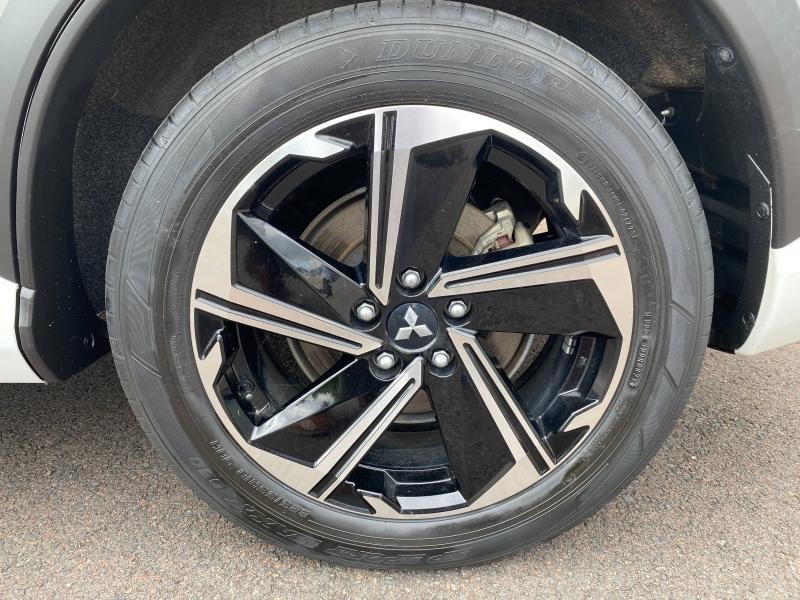 MITSUBISHI Eclipse Cross 2.4 MIVEC PHEV 188ch Instyle 4WD