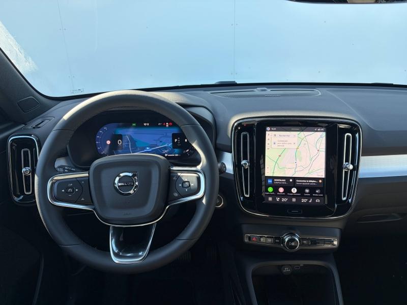 VOLVO XC40 B3 163ch Black Edition DCT 7