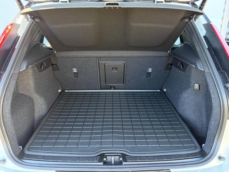 VOLVO XC40 B3 163ch Black Edition DCT 7
