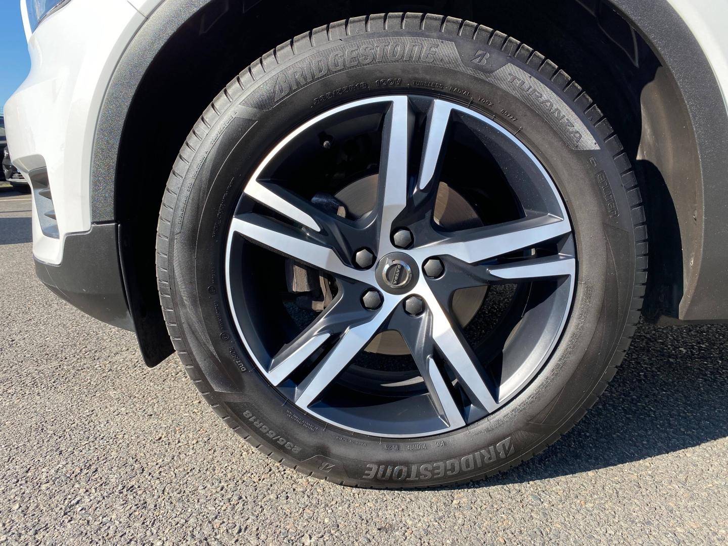 VOLVO XC40 T3 163ch R-Design Geartronic 8