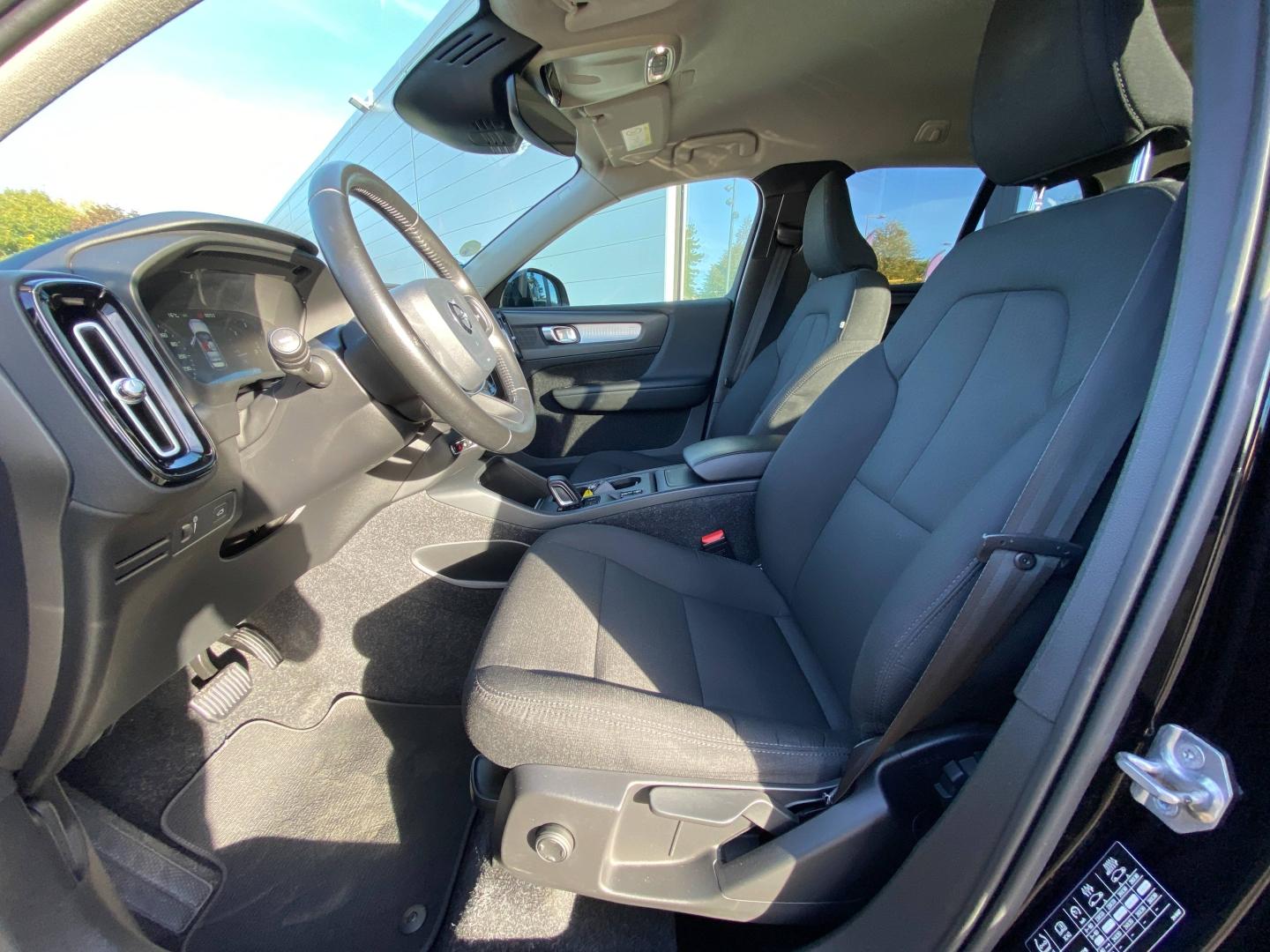 VOLVO XC40 D3 AdBlue 150ch Momentum Geartronic 8