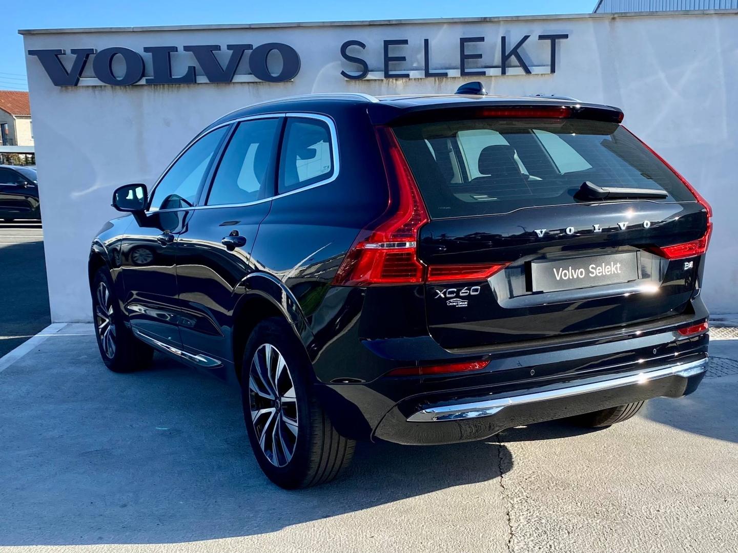 VOLVO XC60 B4 AdBlue 197ch Plus Style Chrome Geartronic