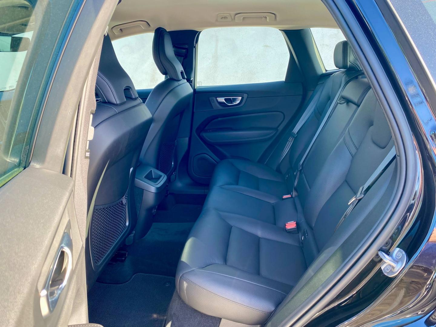 VOLVO XC60 B4 AdBlue 197ch Plus Style Chrome Geartronic